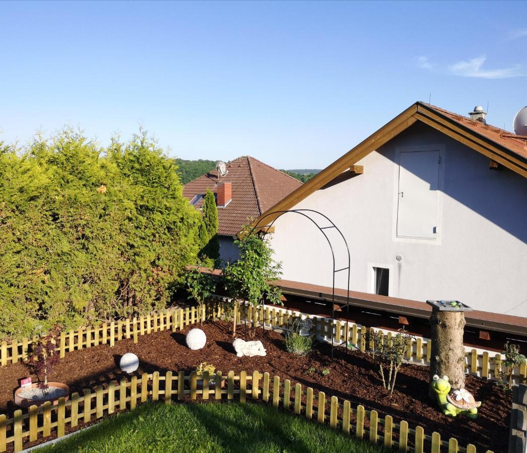 Ferienwohnung Familie Stuhr Staatz Ngoại thất bức ảnh