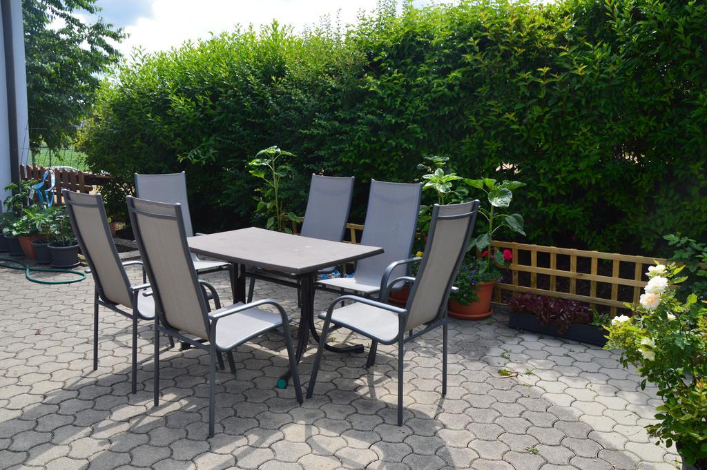 Ferienwohnung Familie Stuhr Staatz Ngoại thất bức ảnh
